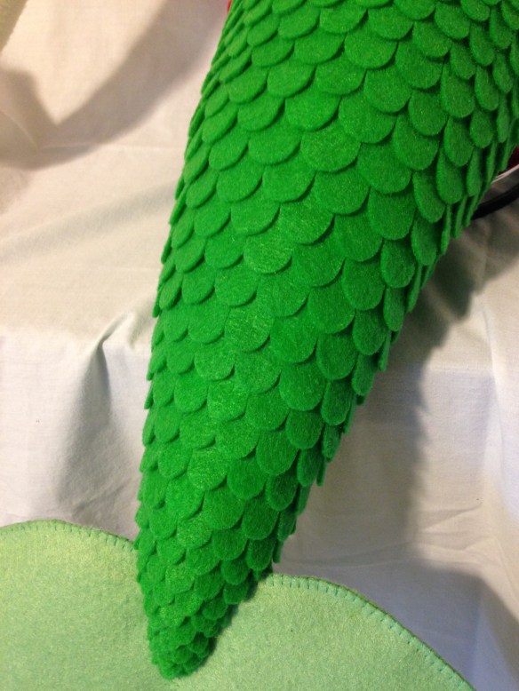 mermaid-puppet-scales